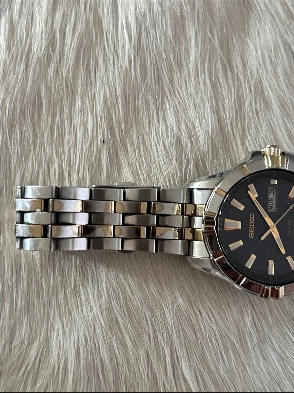 Seiko Solar SNE176 Men's Watch Two-Tone Stainless Steel